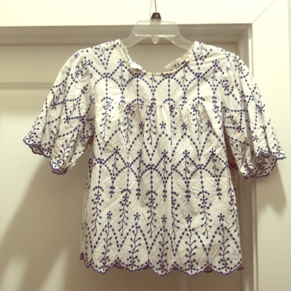 Rebellion flowy t-shirt